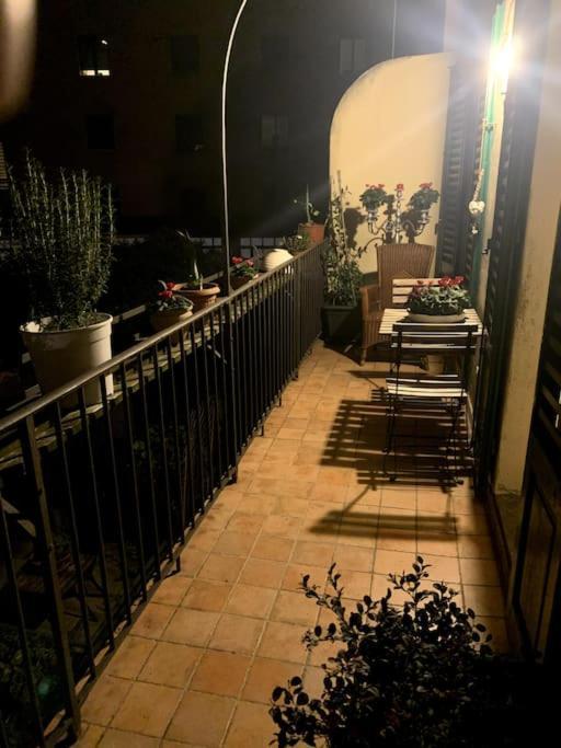 Loft Del Pratello Apartment โบโลญญา ภายนอก รูปภาพ