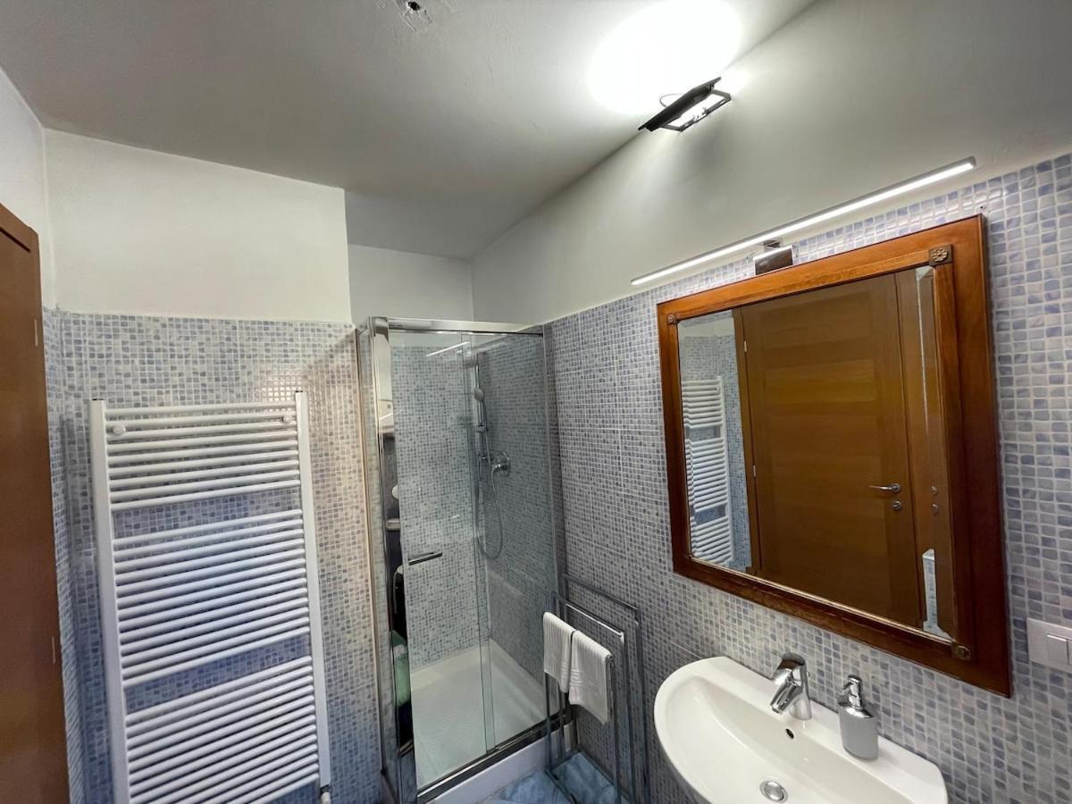 Loft Del Pratello Apartment โบโลญญา ภายนอก รูปภาพ